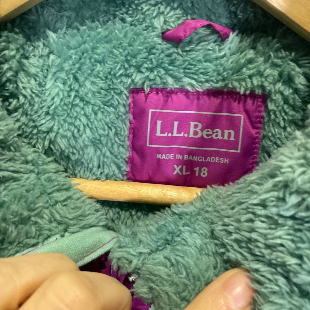 LL Bean Kids XL 18 Puffer Jacket Magenta Purple Fleece Lined Hooded Winter‎ Coat